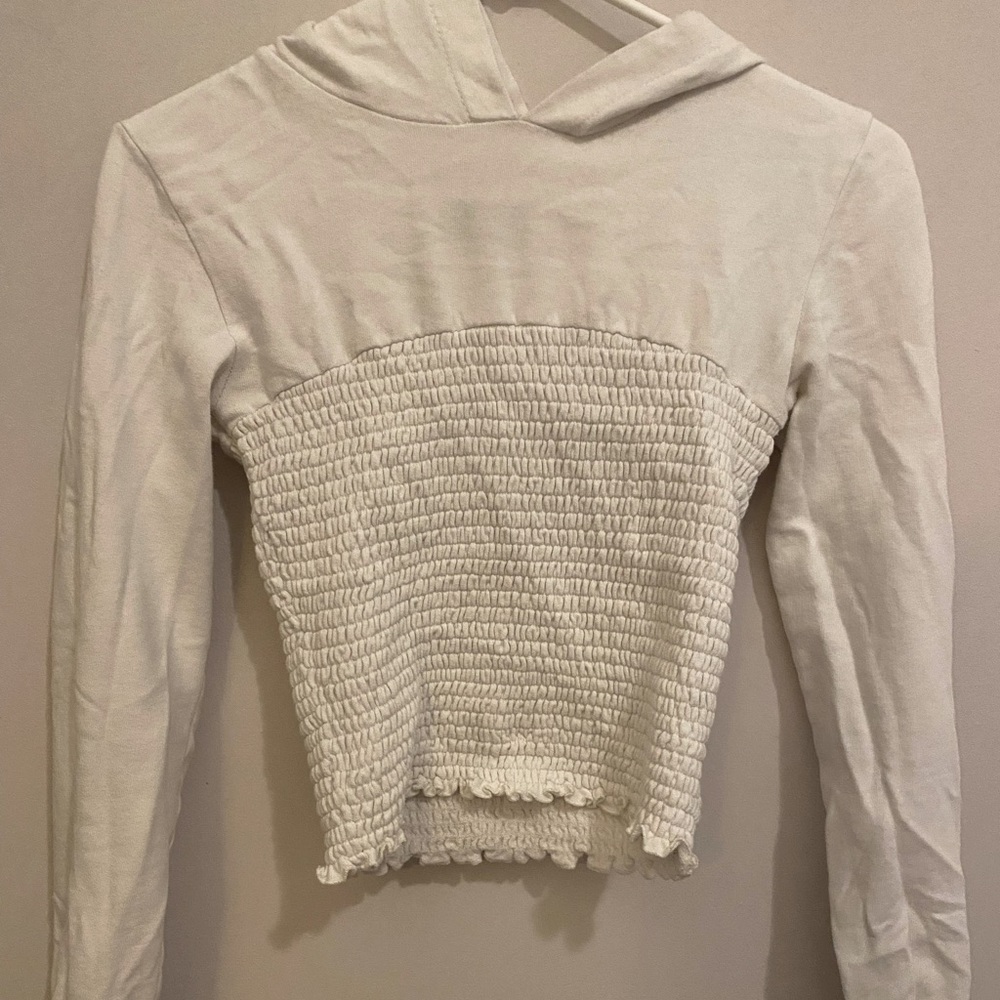 urban outfitters long sleeve hoodie shirt